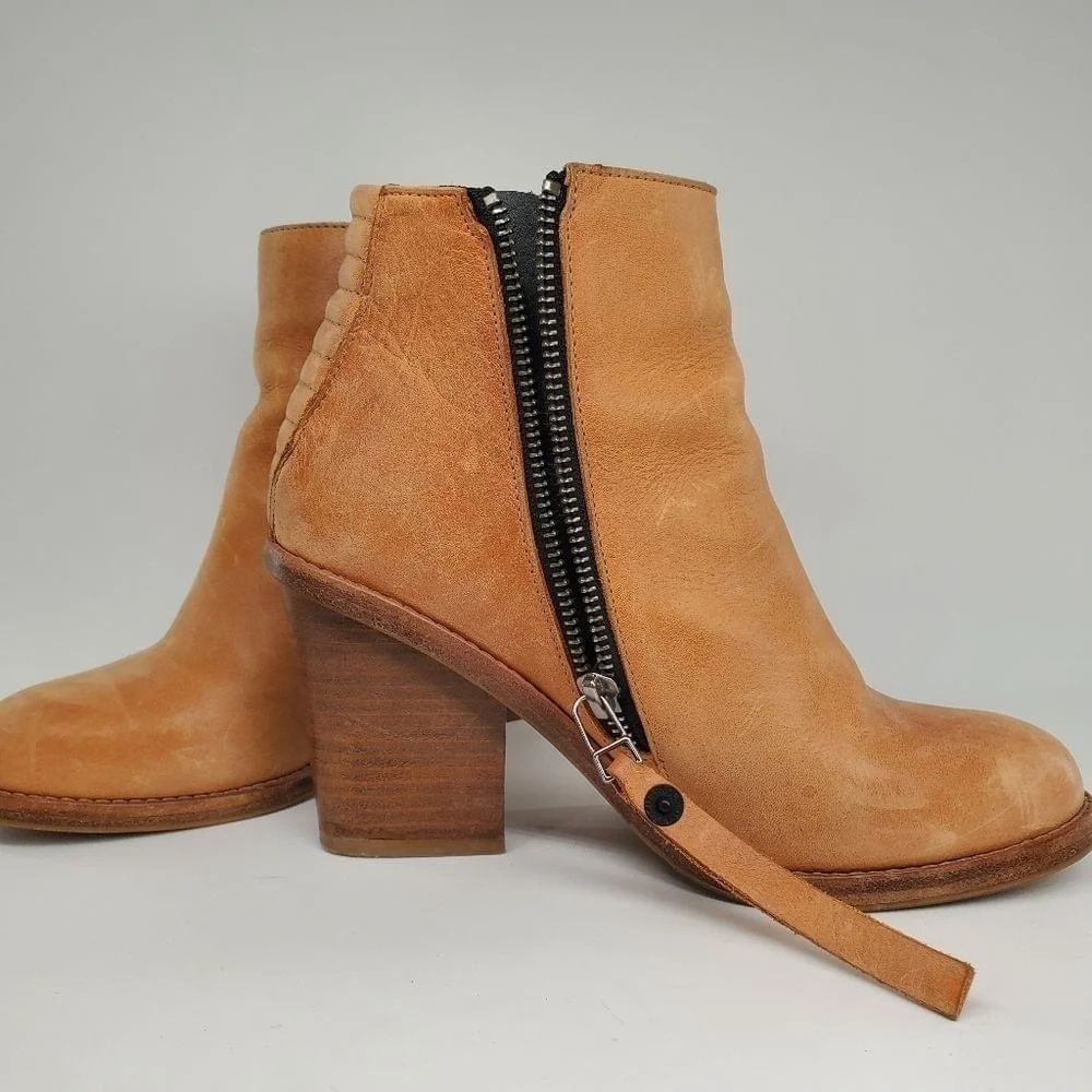 Surface To Air Tan Leather Stacked Block Side-Zip Almond Toe Ankle Boots